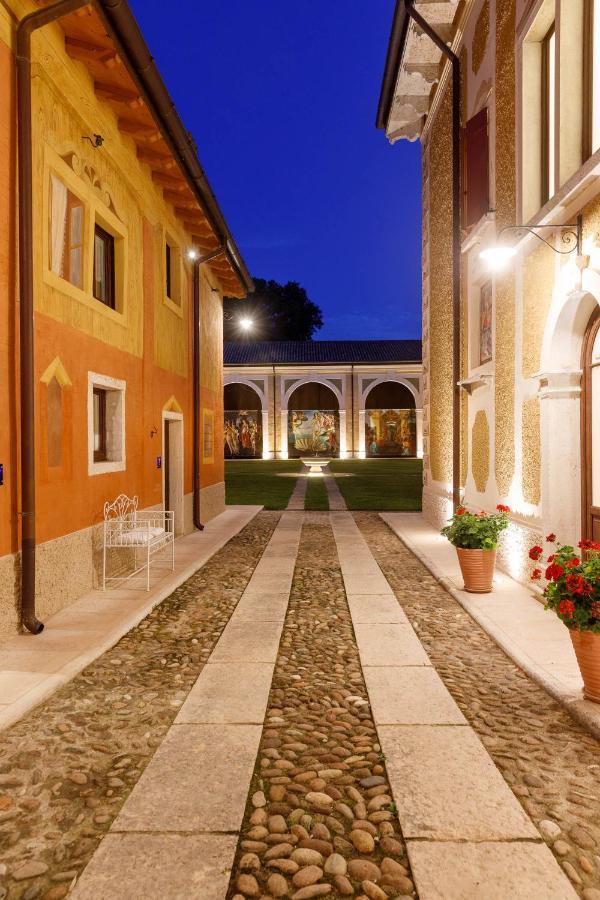 Villa Padovani Relais De Charme - Adults Only Pastrengo Dış mekan fotoğraf