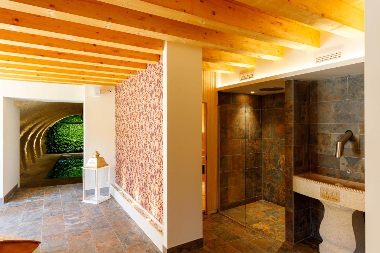 Villa Padovani Relais De Charme - Adults Only Pastrengo Dış mekan fotoğraf