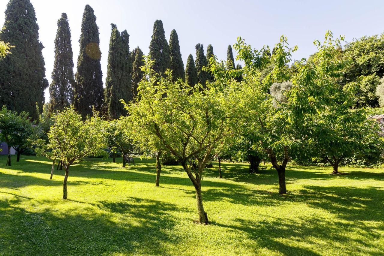 Villa Padovani Relais De Charme - Adults Only Pastrengo Dış mekan fotoğraf